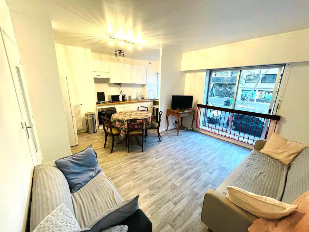 Appartement Bastille - Voltaire - Saint Paul - Centre De Paris - 5 Pers Luaran gambar